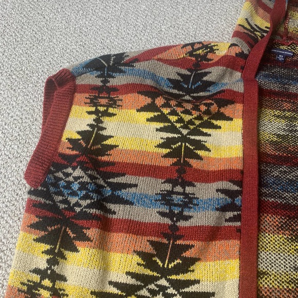 American Eagle Womens Sweater Size XS/S Multicolor Aztec Cardigan Vest Fringe - Picture 3 of 10